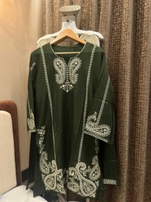 EXOUSTIQUE CUTWORK CORDSETS