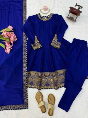 Alternative view of Step into effortless charm with our exclusive 3-piece set – crafted for comfort, stitched with grace.