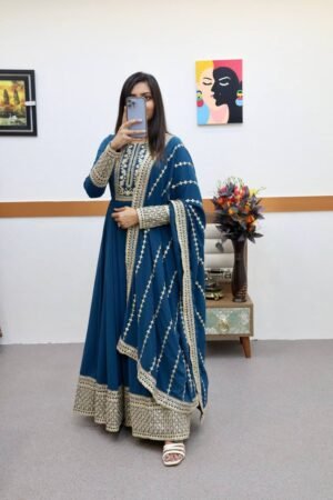 AK HAPPY COSTUMES ONLY WE BELIEVE IN QUALITY MASTR SERIES