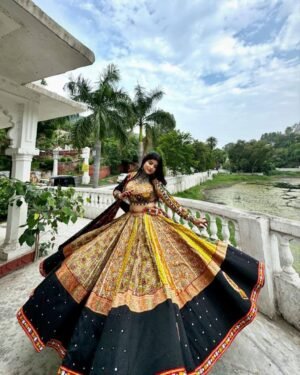PRESENTING NEW NAVRATRI SPECIAL DESIGNER PRINTED LAHENGA CHOLI