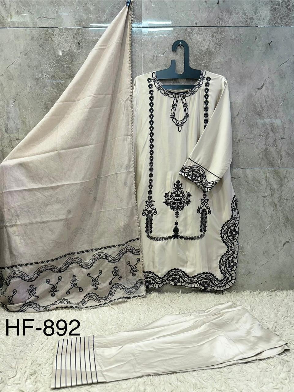 New Catalogue in pakistani... - Image 4