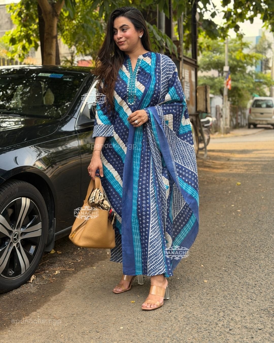 Get ready to look stunning this festive season with our beautiful, traditional Lehriya & Bandhani Dress Material Set - Image 3