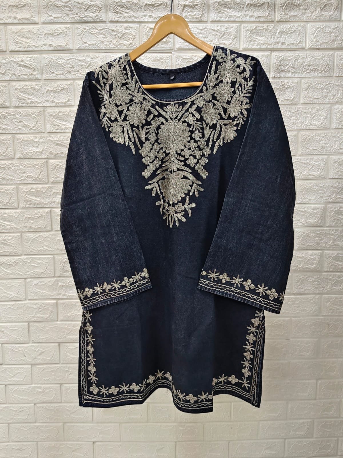 EXQUISITELY STUNNING PREMIUM IMPORTED DENIM TUNIC - Image 4