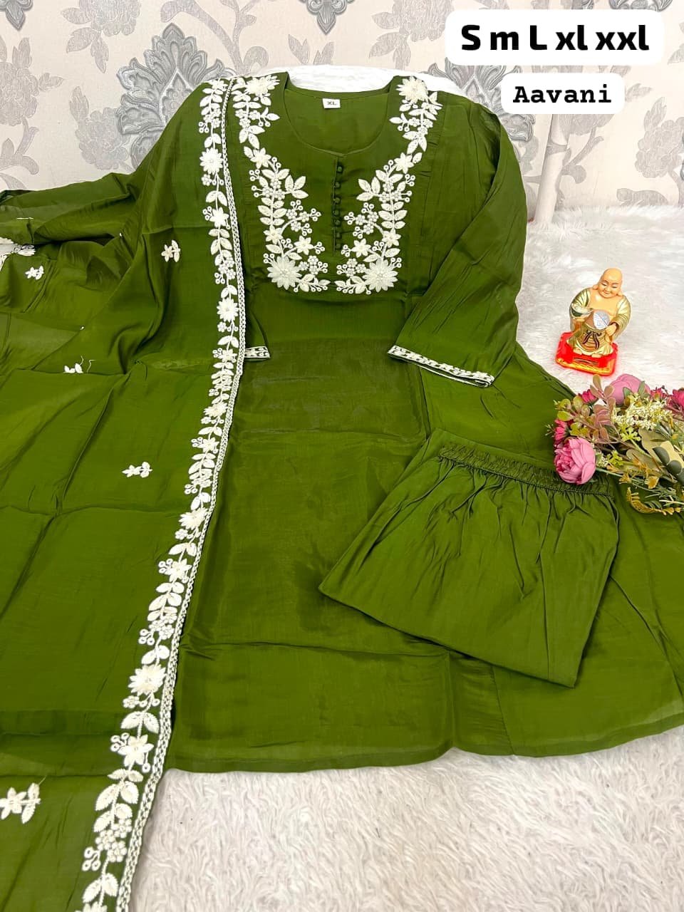 Looking for the perfect blend of comfort and elegance Say hello to our latest bestseller - Image 3