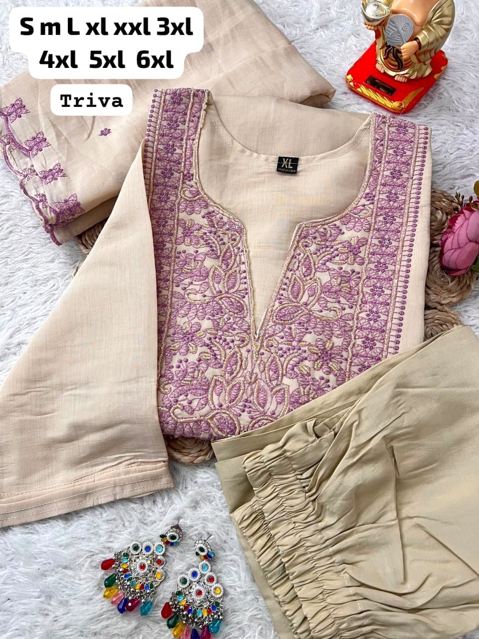 Bring a touch of timeless elegance to your wardrobe with our latest masterpiece! Perfect for hot summer days, office wear, or festive gatherings - Image 4