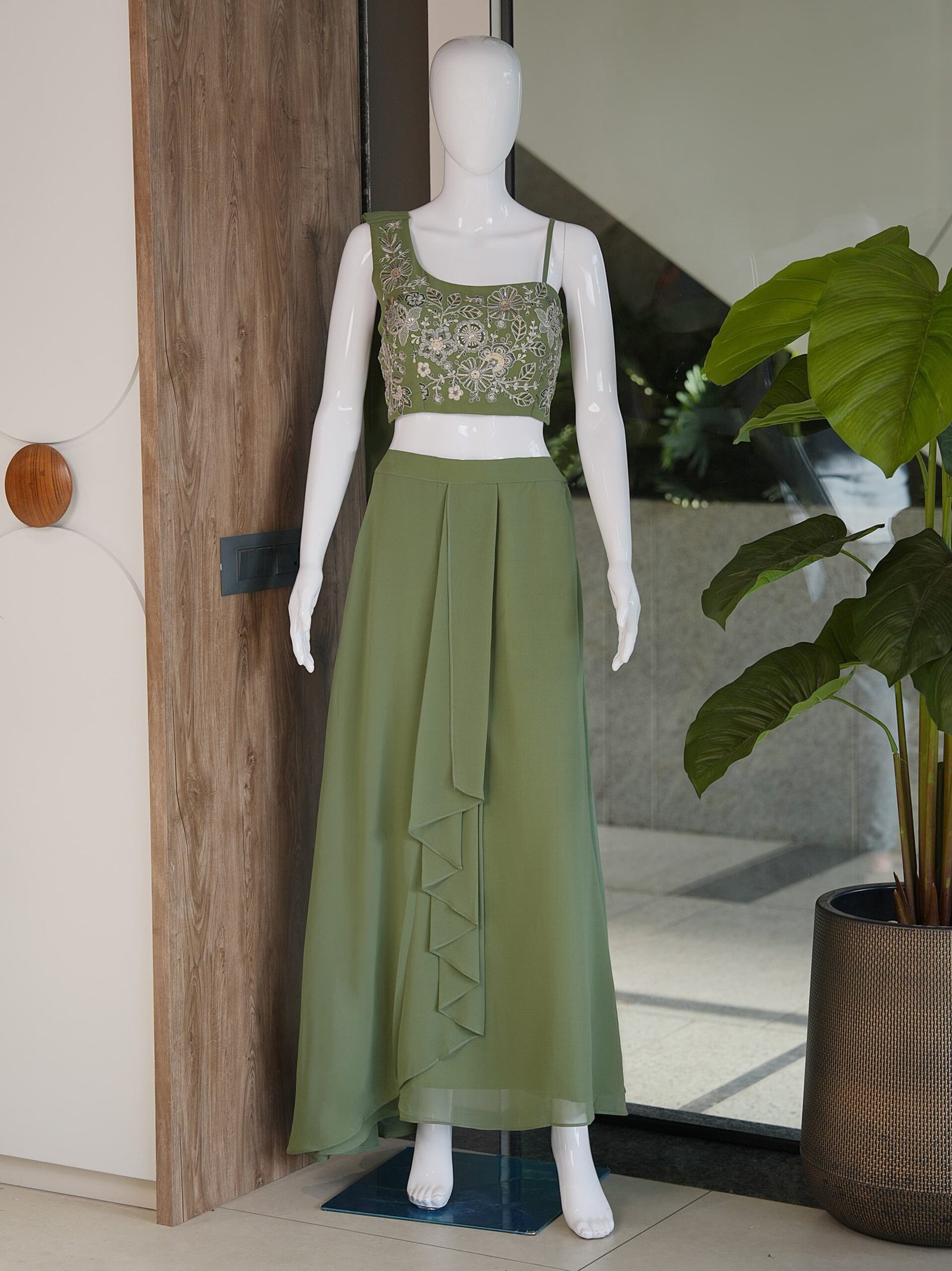 DESIGNER FUSION STYLE – LUXURY COLLECTION - Image 4