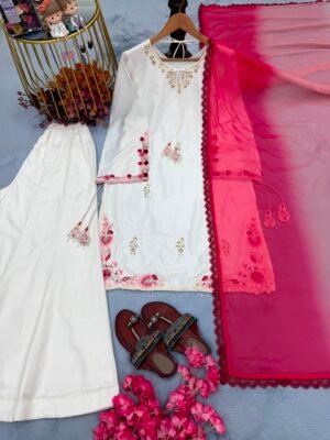 Alternative view of Đěsigner Party Wear Look Pur Natural Crep Sillk Top & Plazzo With Dupatta set