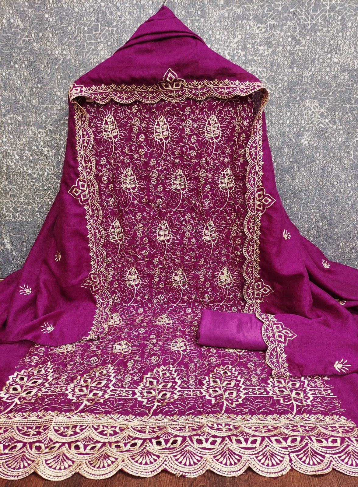 VICHITRA SILK WITH MULTI ALLOVER WORK - Image 4