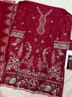 Alternative view of Top pure cotton with heavy self Embrodery 