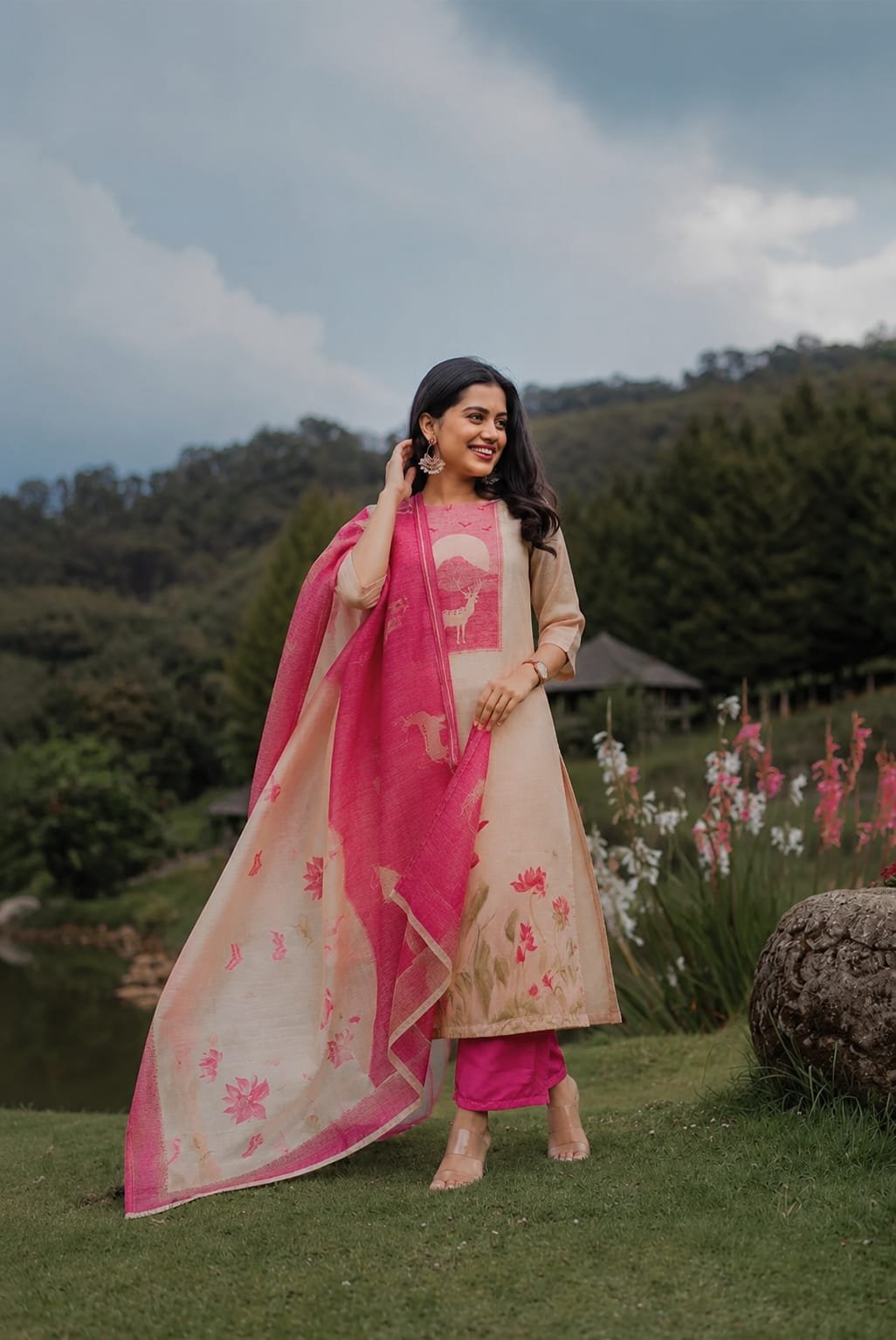 WOMEN PURE PRINTED ZARNA SILK KURTI PENT & DUPPATA SET'S