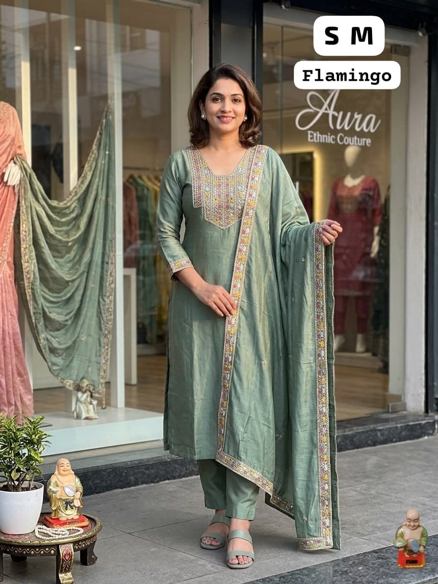 Must-Have Ethnic Wear: Flamingo Silk Set - Image 5