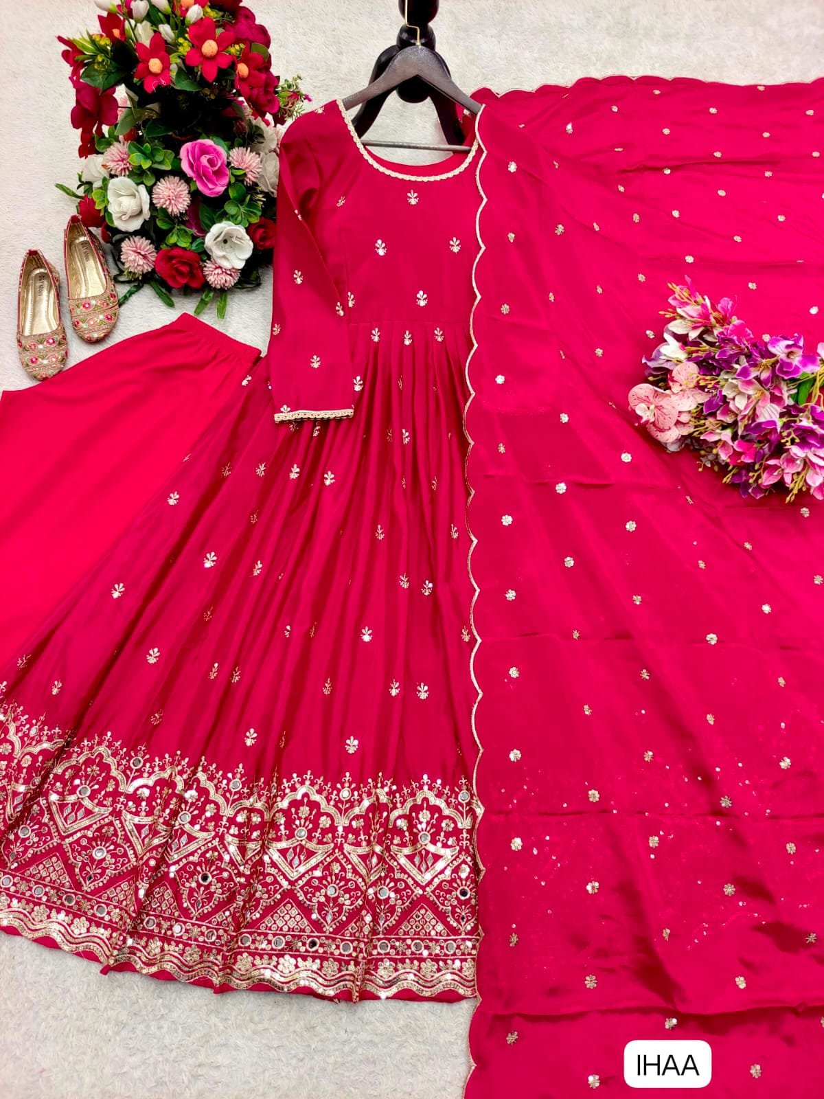 Launching New Design Trending Cinon Silk*Gwon&Pent&dupatta