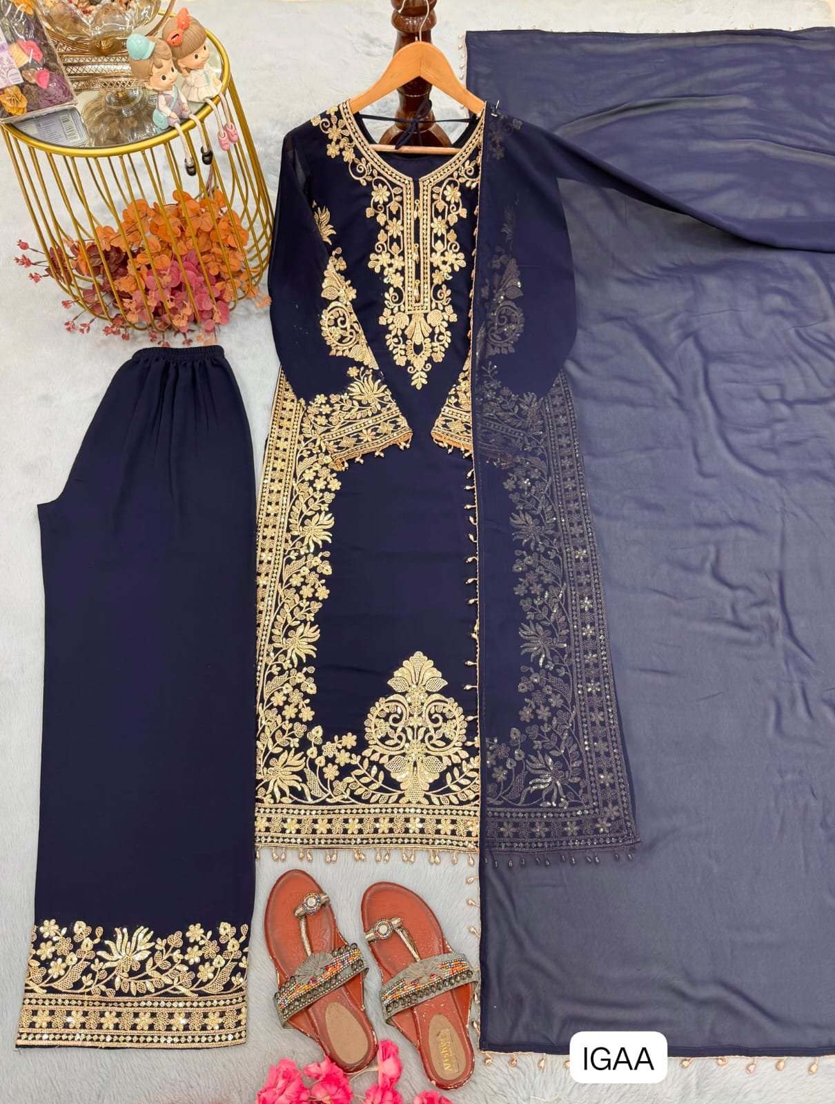 Đěsigner Party Wear Look Pur Heavy Faux Georgette Top Plazzo & Dupatta Set - Image 2