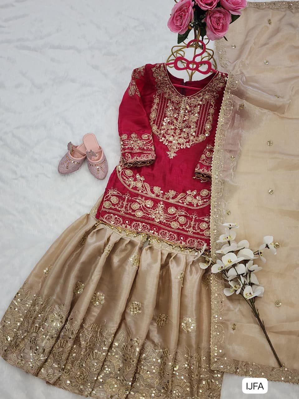 Trending Beautiful Embroidery coding Sequence Work Set - Image 2