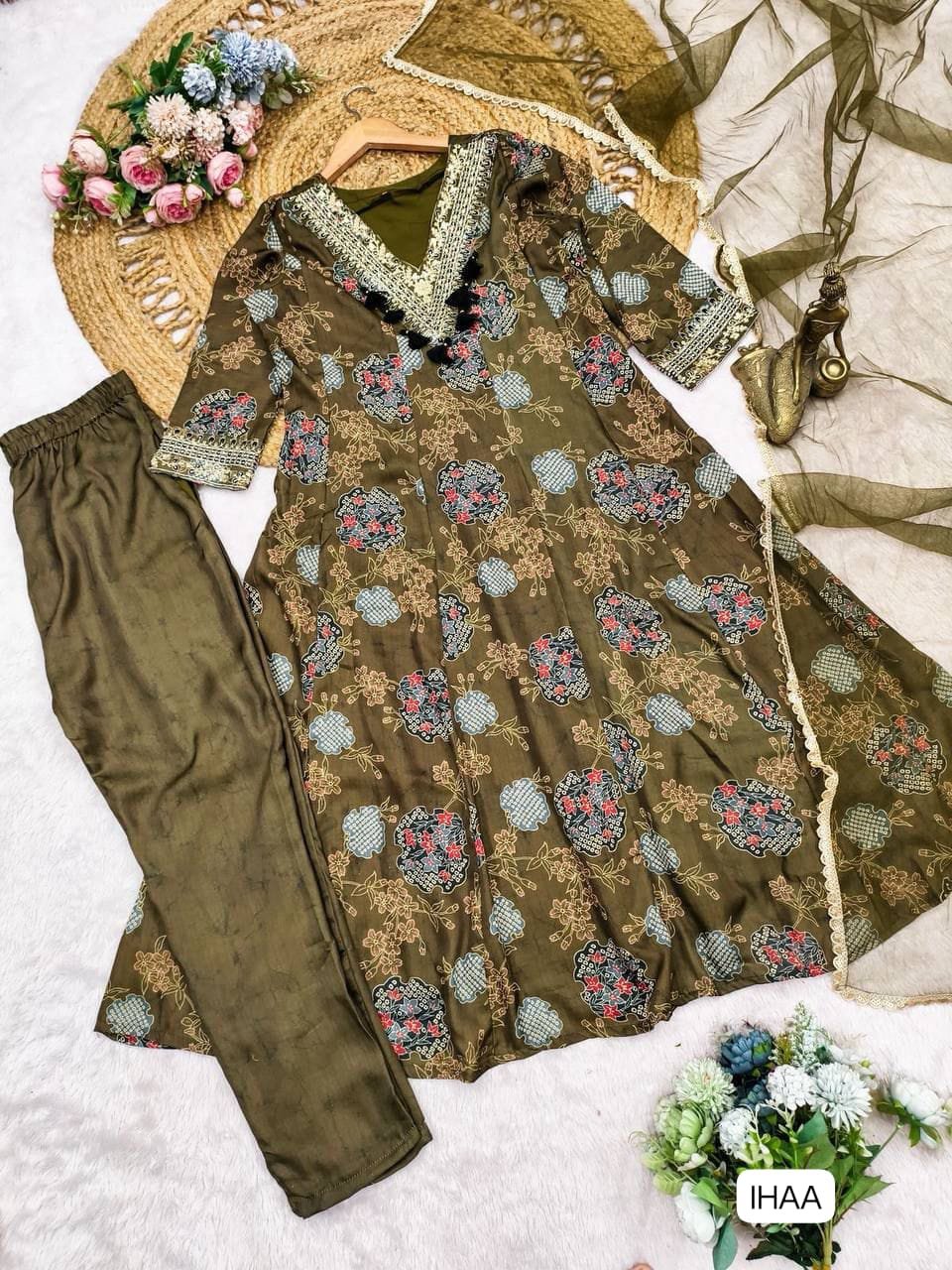 PREMIUM anarkali SALWAR SUIT digital print sets with dupatta - Image 3