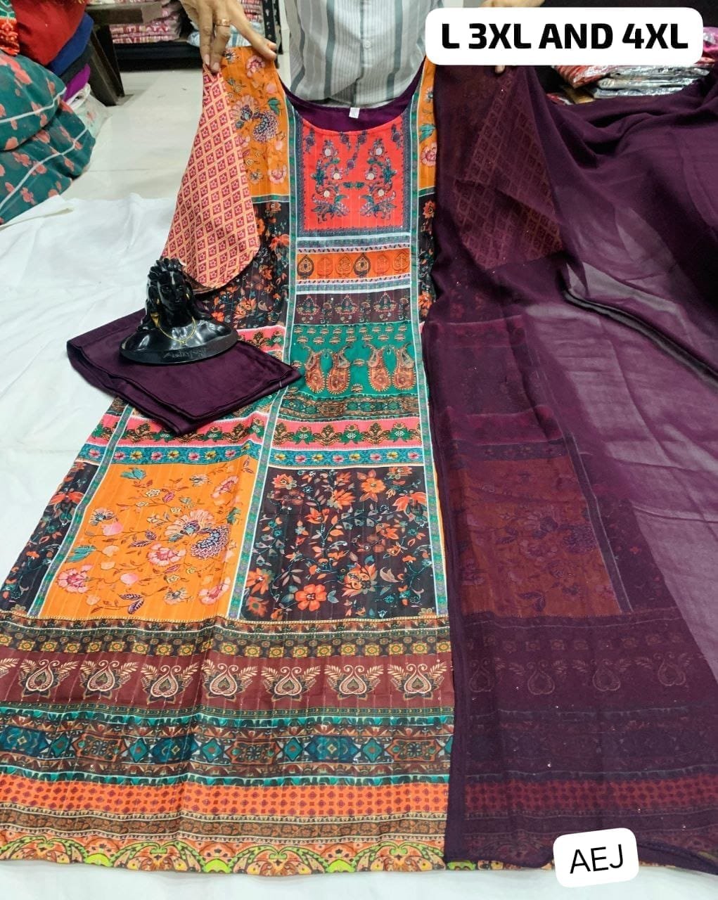 PRESENTING EXCLUSIVE COLLECTION IN NEW PATTERN - Image 3