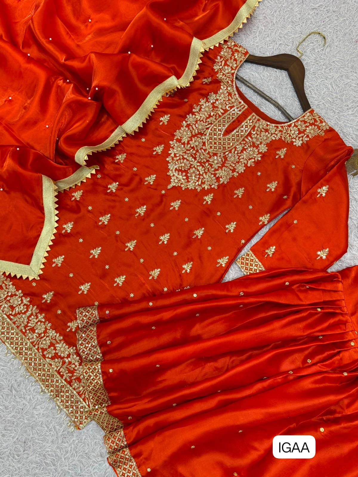 PRESENTING 3 PIECE STYLISH TOP, SHARARA AND DUPATTA WITH BEAUTIFUL EMBROIDERY SEQUENCE WORK - Image 4