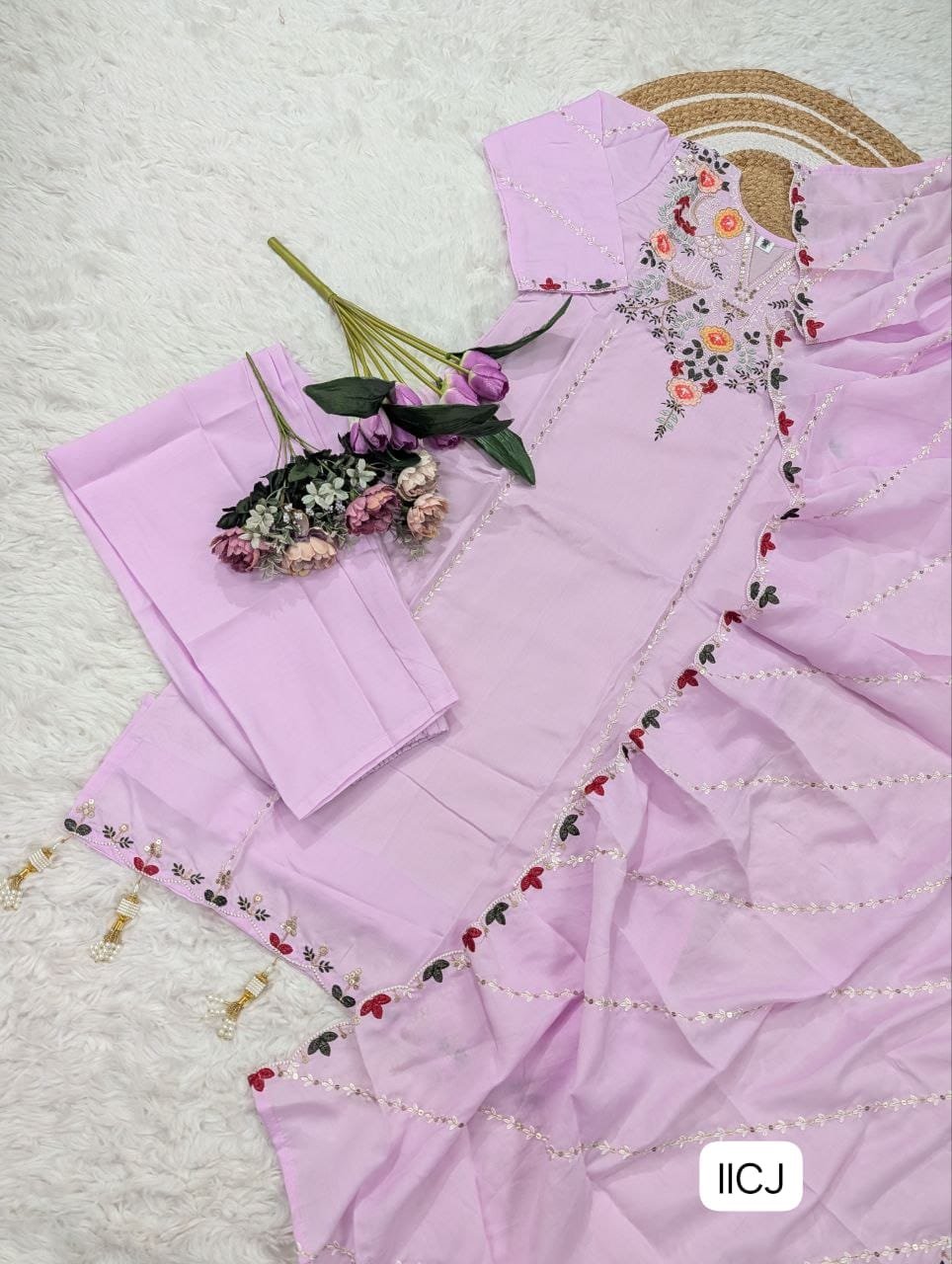 WOMEN'S PURE VISCOSE CHANDERI SILK KURTA SETS - Image 2