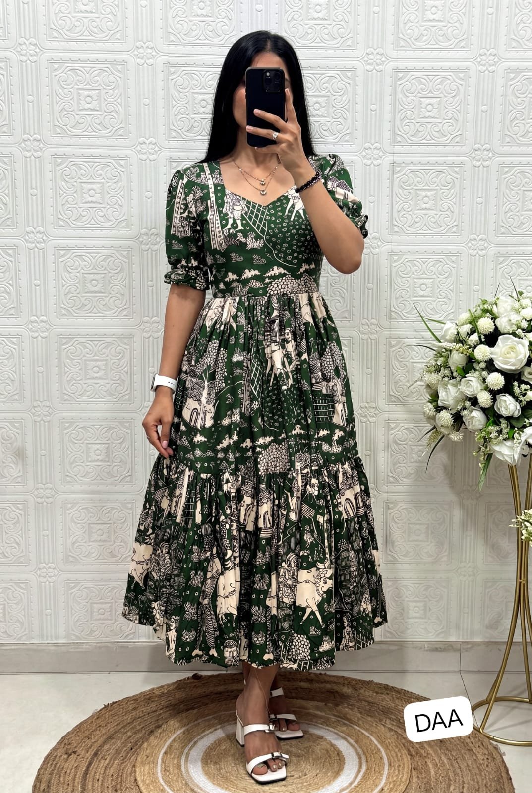 This Dress made from muslin cotton fabric with Print Work and stylish 2 Layer Pattern - Image 3