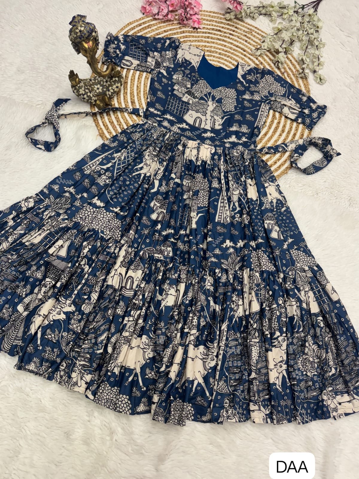 This Dress made from muslin cotton fabric with Print Work and stylish 2 Layer Pattern - Image 5