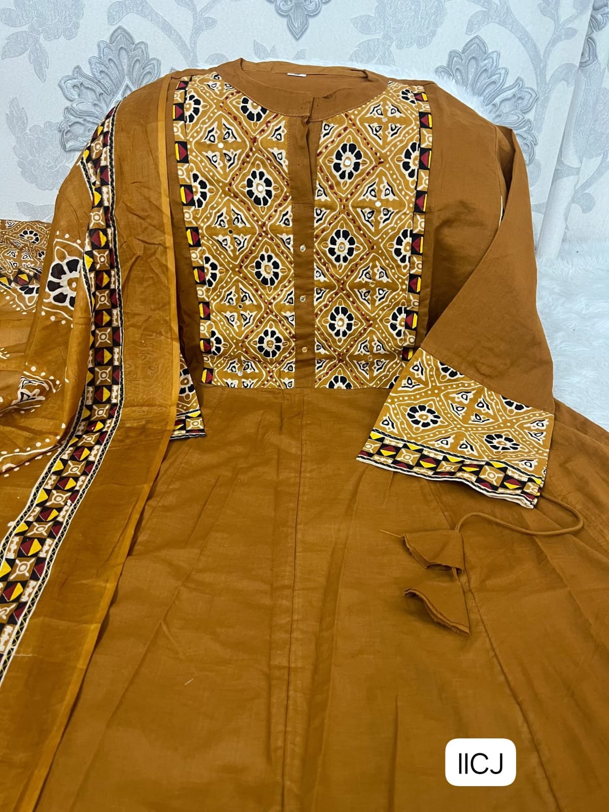 Premium Cotton Fabric Beautiful Full-Flair Anarkali Design With Elegant Ethnic Print - Image 2