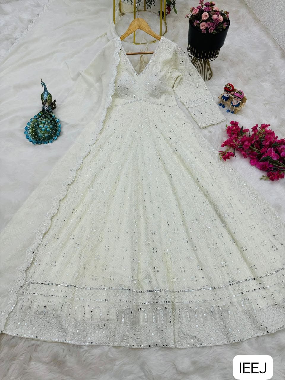 AK-Series New Designer Party Gown Pent & Dupatta Set - Image 2