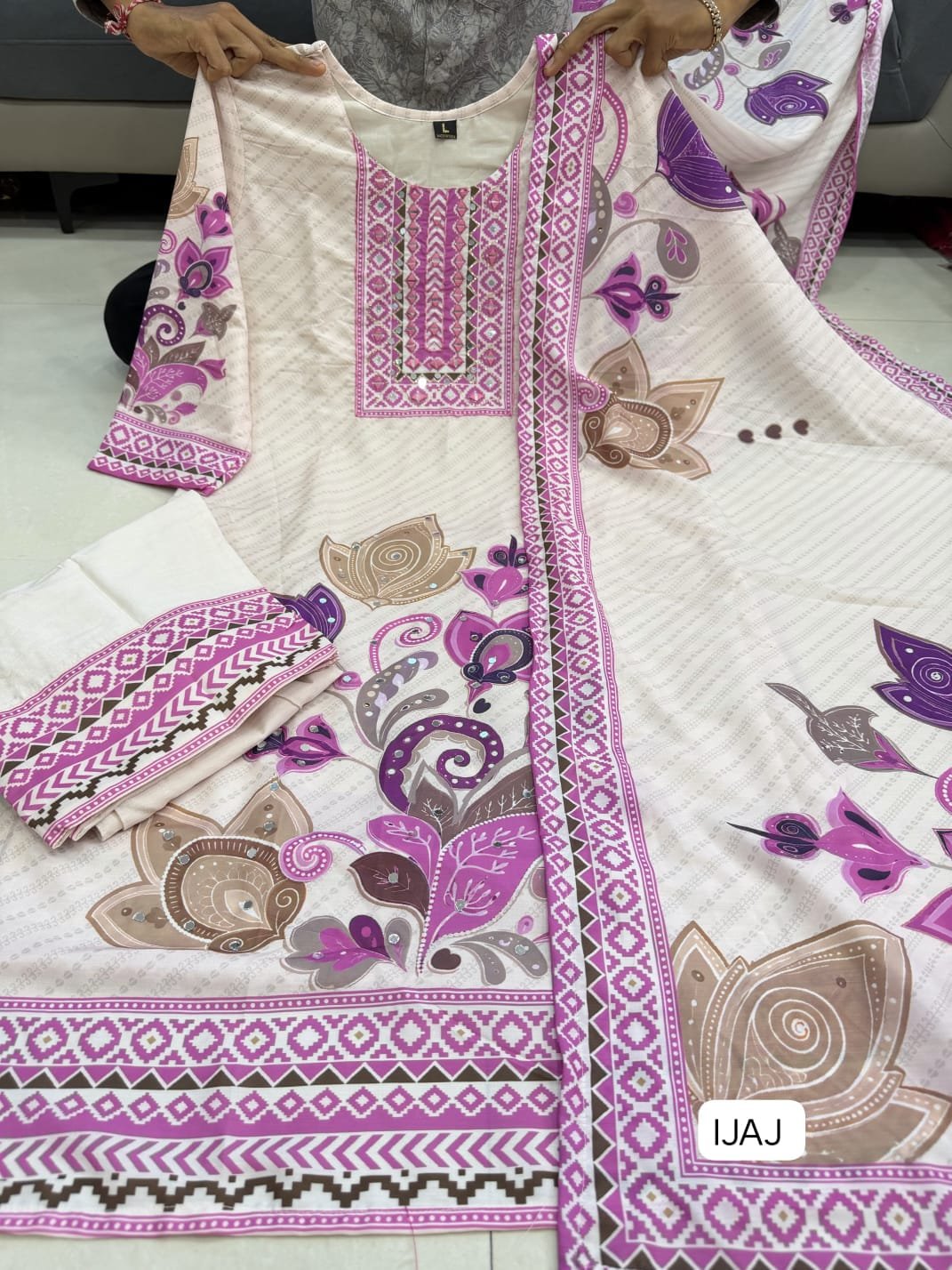 Elevate your everyday style with this elegant floral printed cotton suit set. Crafted from soft, breathable premium cotton, it’s perfect for daily wear, office, casual outings, and festive occasions - Image 2