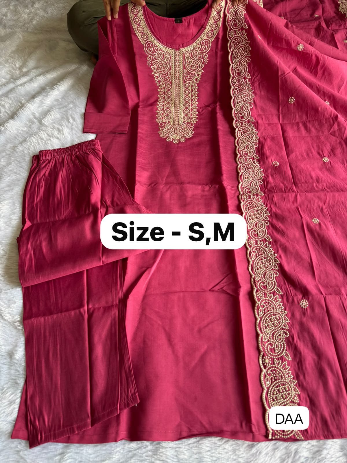 Launching New Designers Kurti Pent Dupatta Set - Image 4