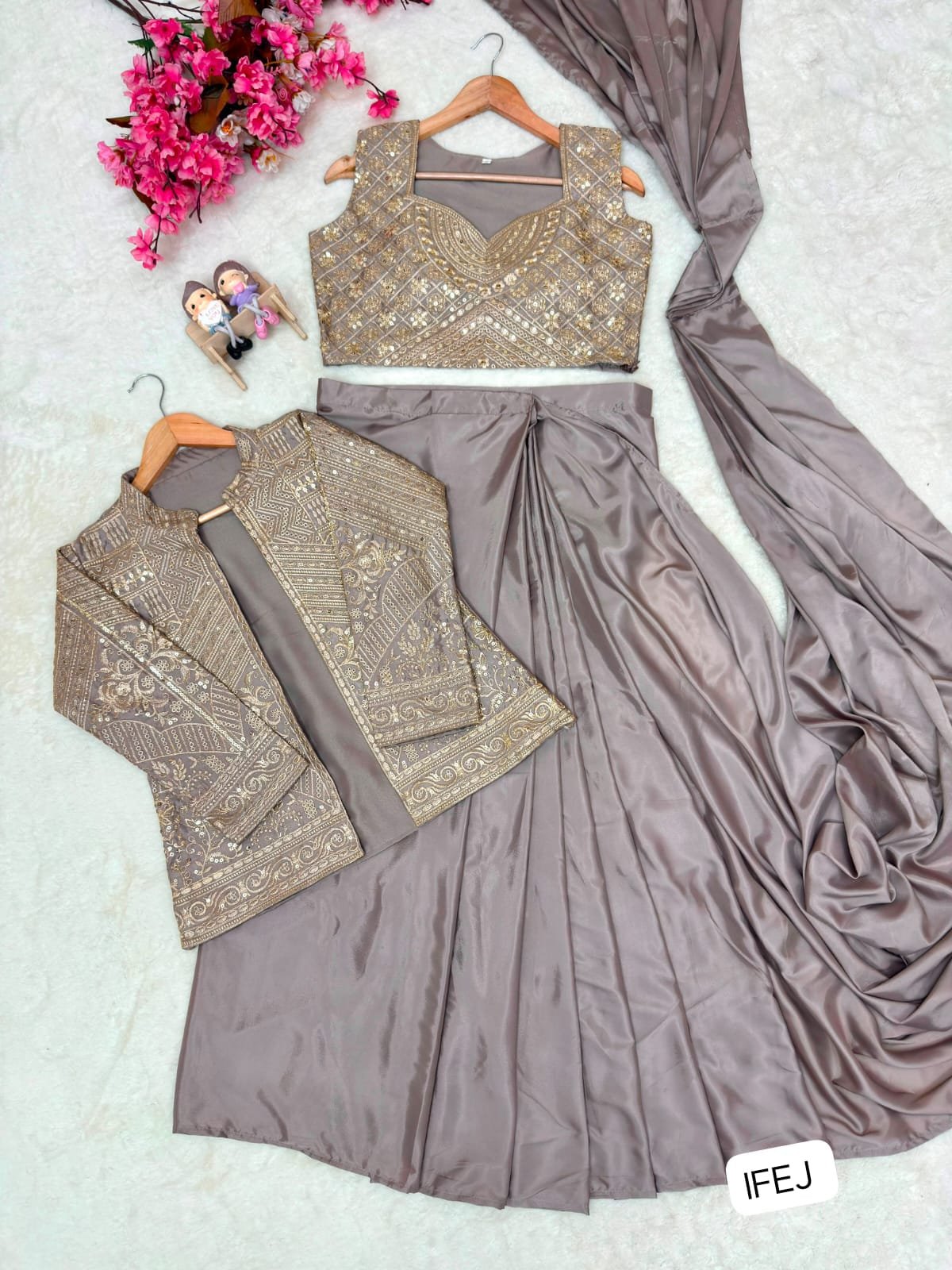ENHANCE THE BEAUTY OF YOUR WARDROBE WITH THIS NEWLY LAUNCHED READY TO WEAR LEHENGA SAREE DESIGN SET - Image 2