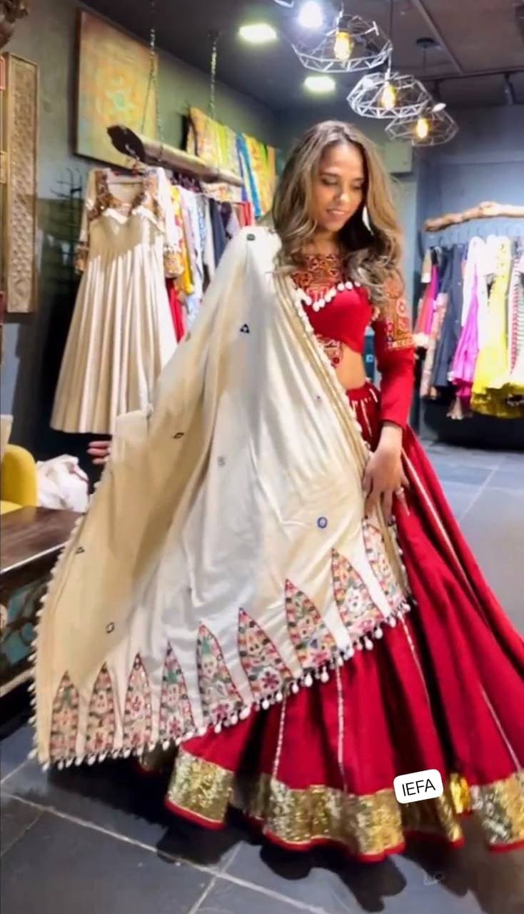 NEW DESIGNER HEAVY EMBROIDERY CHINE SEQUENCE WORK 3 PIS SUIT SET