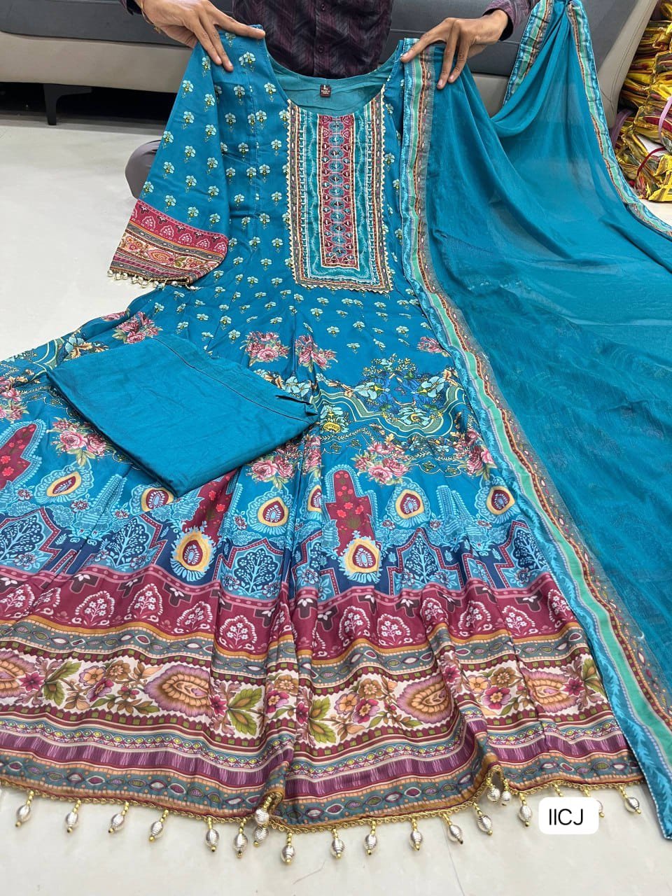 NEW ARRIVALS RAJASTHANI FULL ANARKALI LATKAN LACE ROUND SET - Image 2
