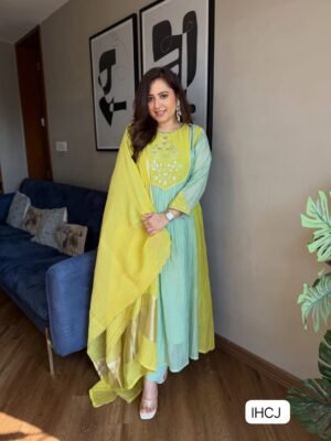 Đěsigner Festival Special Pure Mul Chanderi With Jequard Wiving Lagadi Duppata  & Pent Suit Set
