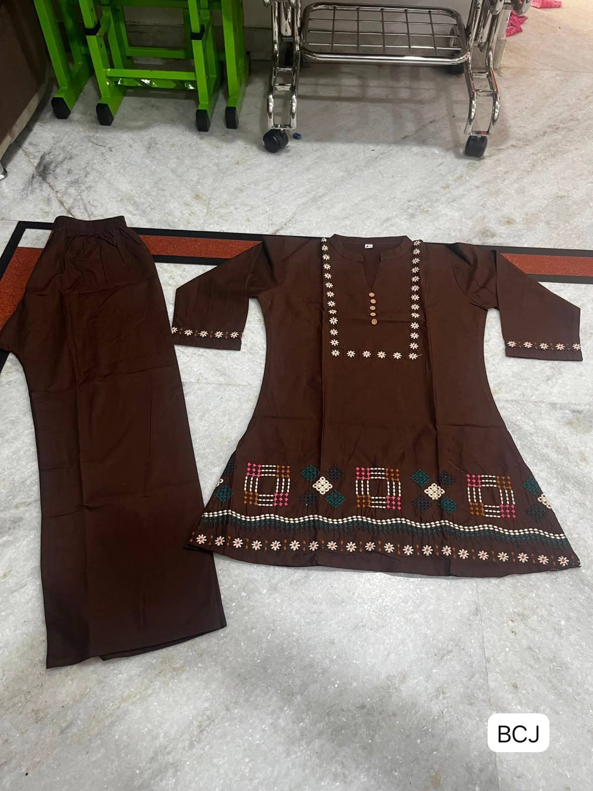 New Lonching Co-ord set - Image 2