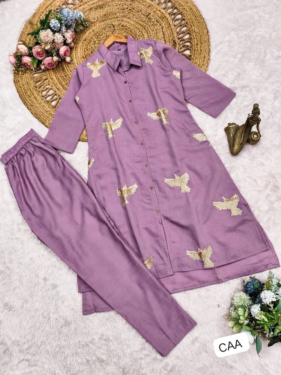 Step into timeless elegance with this beautifully crafted 2 piece suit set featuring a roman Silk Kurti, matching Palazzo, - Image 2