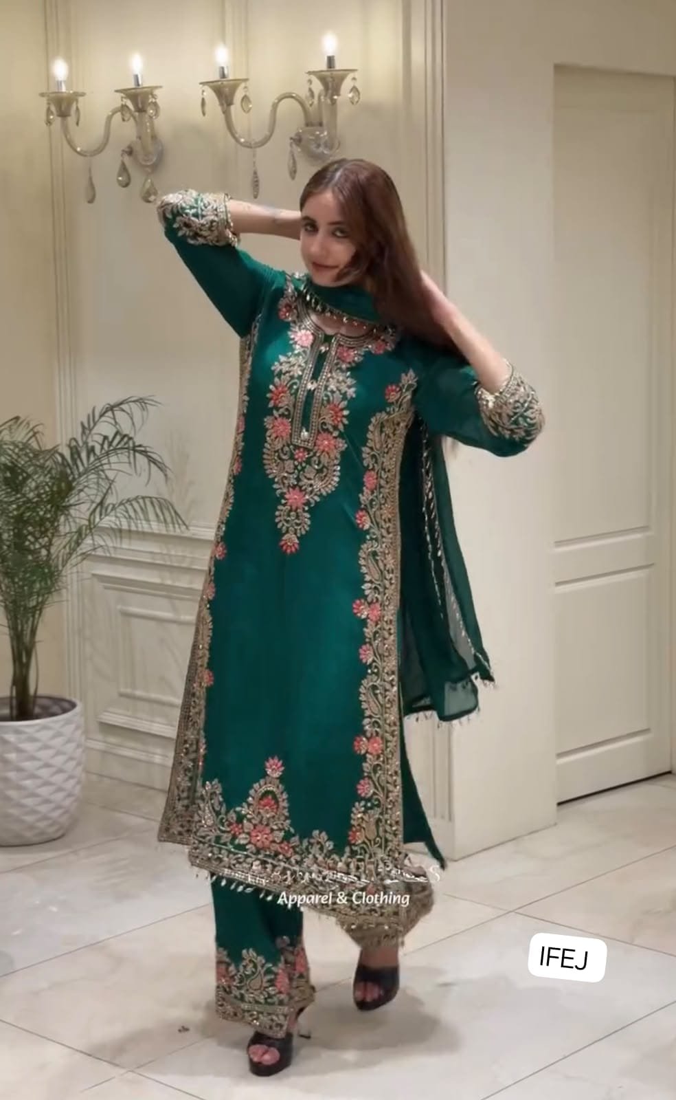 Đěsigner Party Wear Look Pur Heavy Faux Georgette Top Plazzo & Dupatta Set