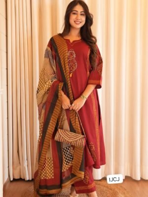 Upgrade your ethnic wardrobe with this elegant Jaipuri cotton suit set,