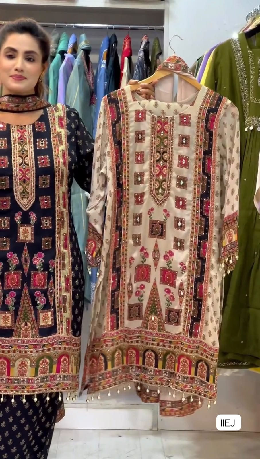 DESIGNER WEAR TRENDING TOP WITH PRINTED WORK AND STONE WORK TOP PLAZZO WITH DUPATTA SET - Image 3