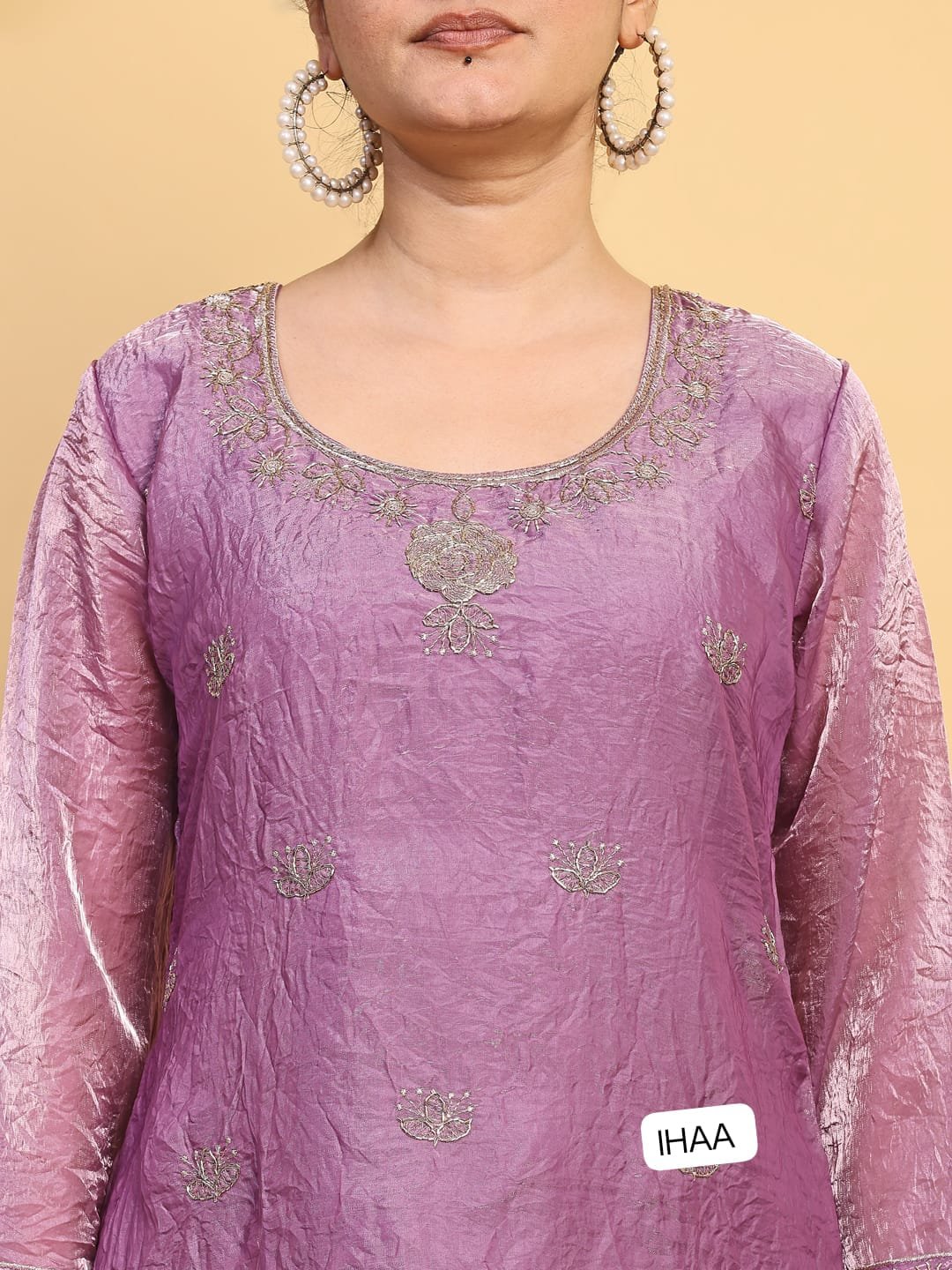 Featuring beautiful Heavy Suit Set which is beautifully decorated Semi Beats work🪡. It is paired with Plazzo🪡.Complet Lining with Beautiful work - Image 2