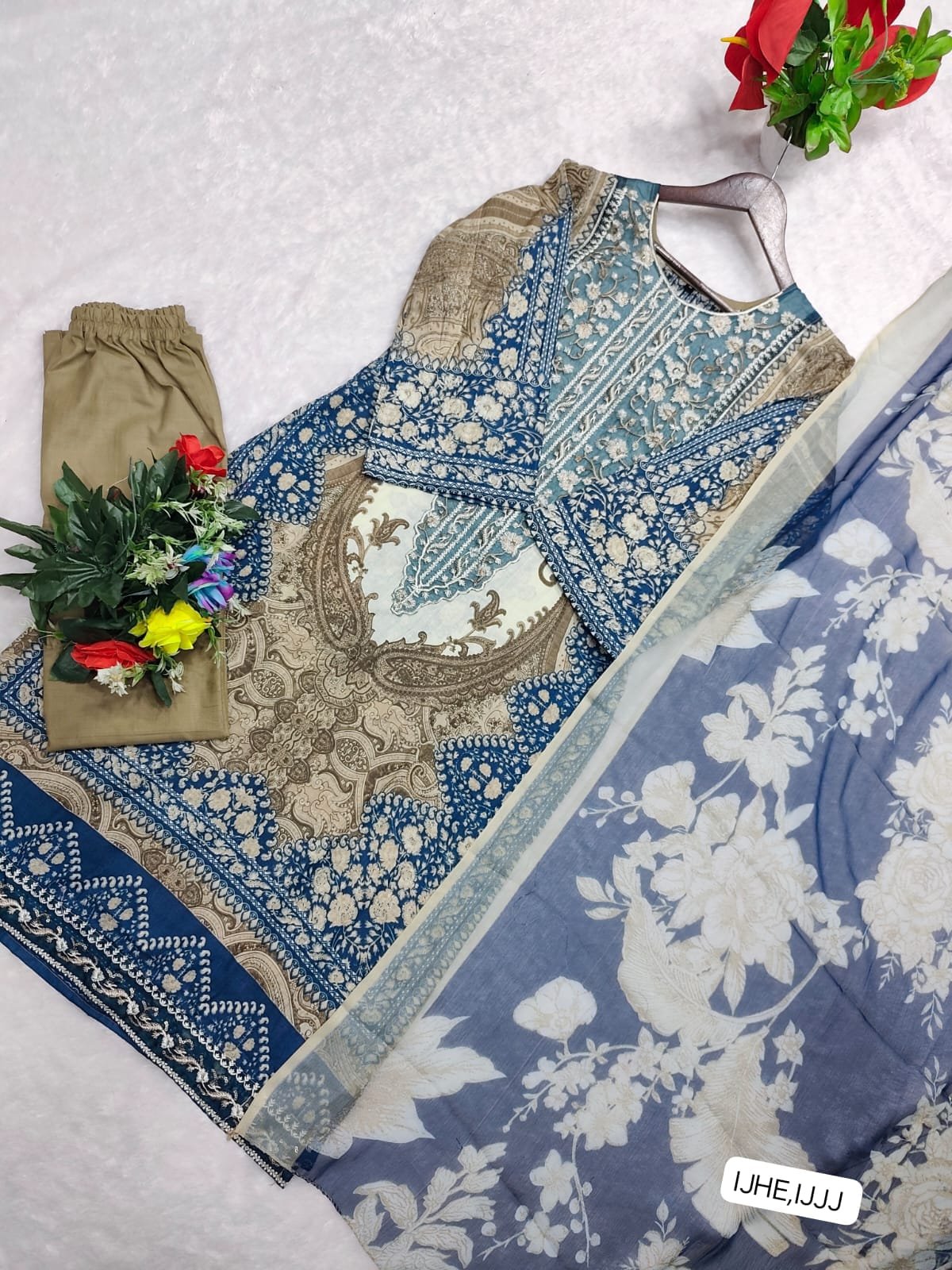 New Launch Alert: Dive into the charm of Pakistani Prints & Intricate Embroidery. - Image 2