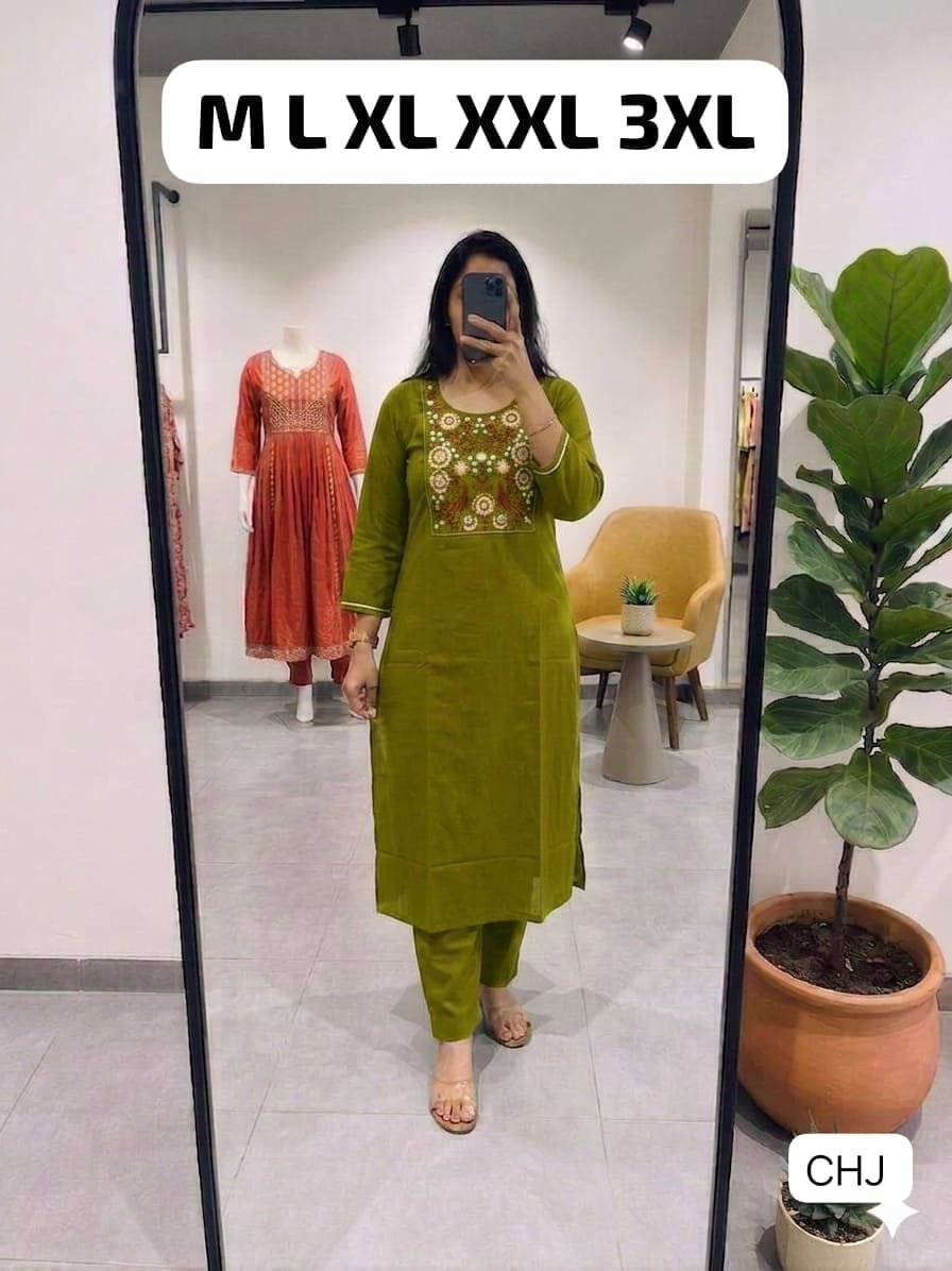 PURE HEAVY DHABU COTTON KURTI WITH PANT - Image 2