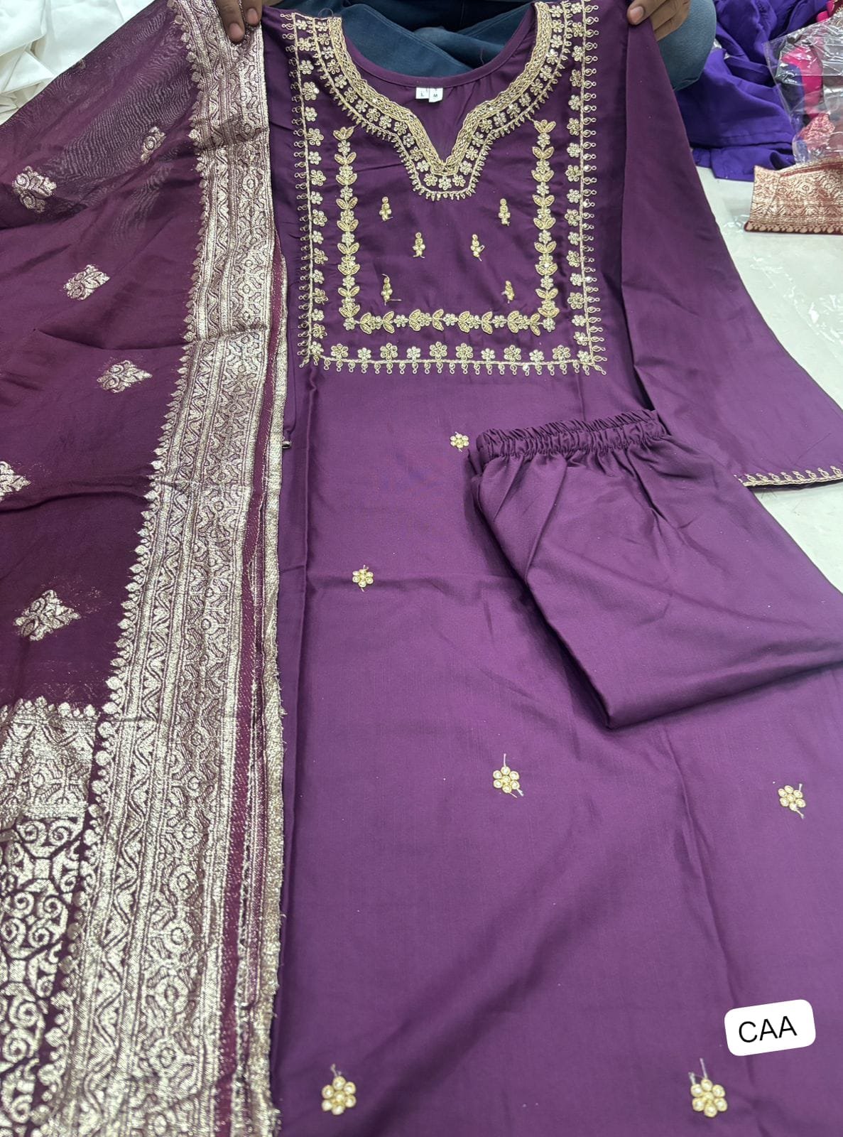 PRESERNTING NEW STYLISH DESIGNER HEAVY ROSE GOLD EMBROIDERY WORK WITH PENT - Image 4