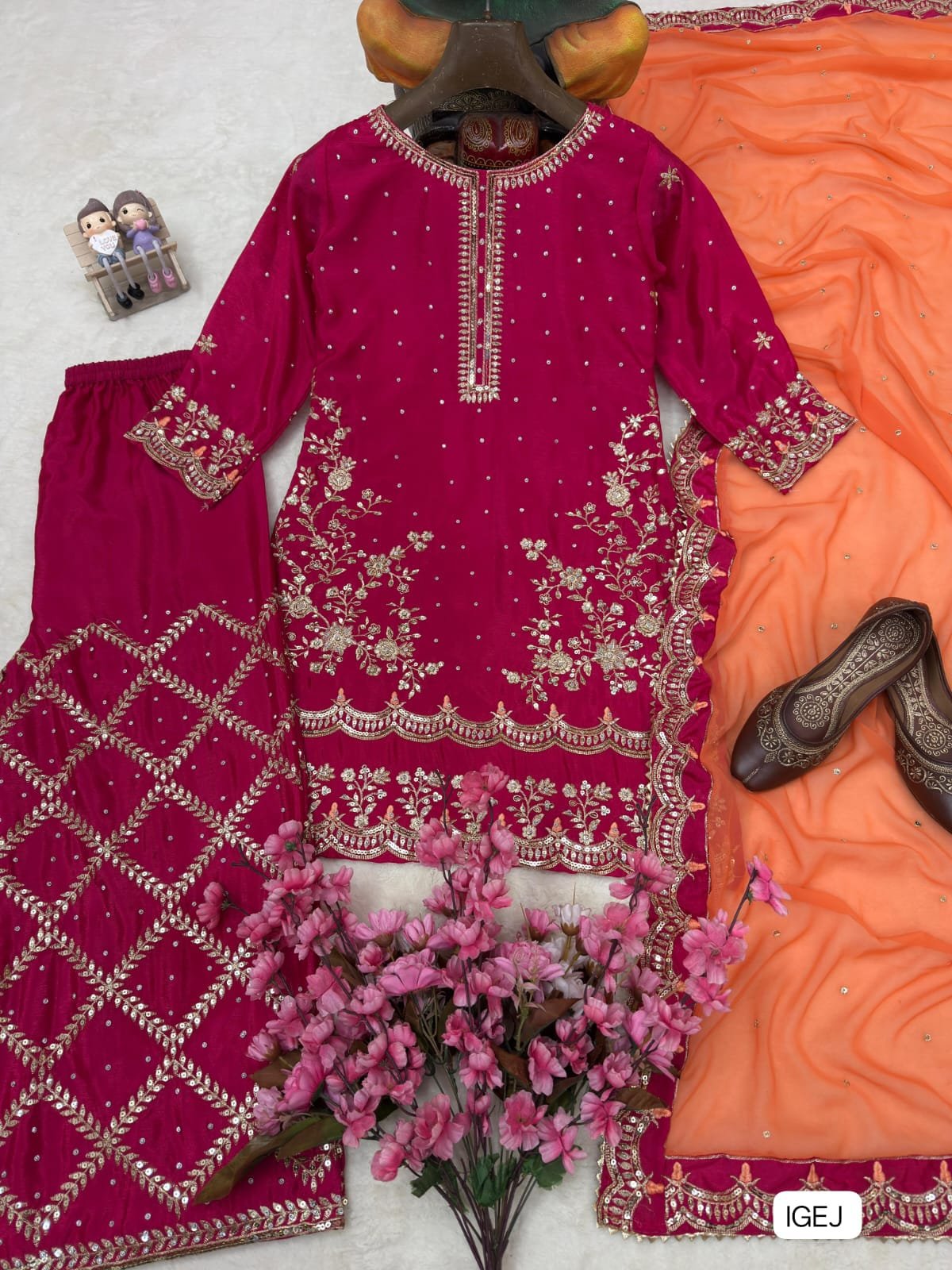 ENHANCE THE BEAUTY OF YOUR WARDROBE WITH THIS NEWLY LAUNCHED KURTI , PLAZZO & DUPATTA SET - Image 2