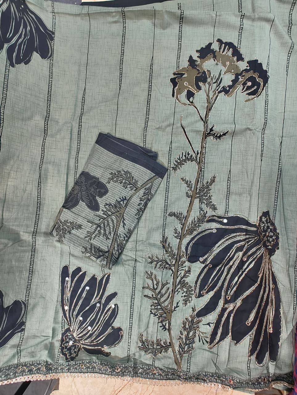 Razzo Reyon Cotton Collection With Aari Handwork - Image 3