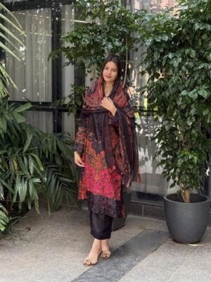 pure cotton print with exclusive patch embroidery( 6 PATCH) 