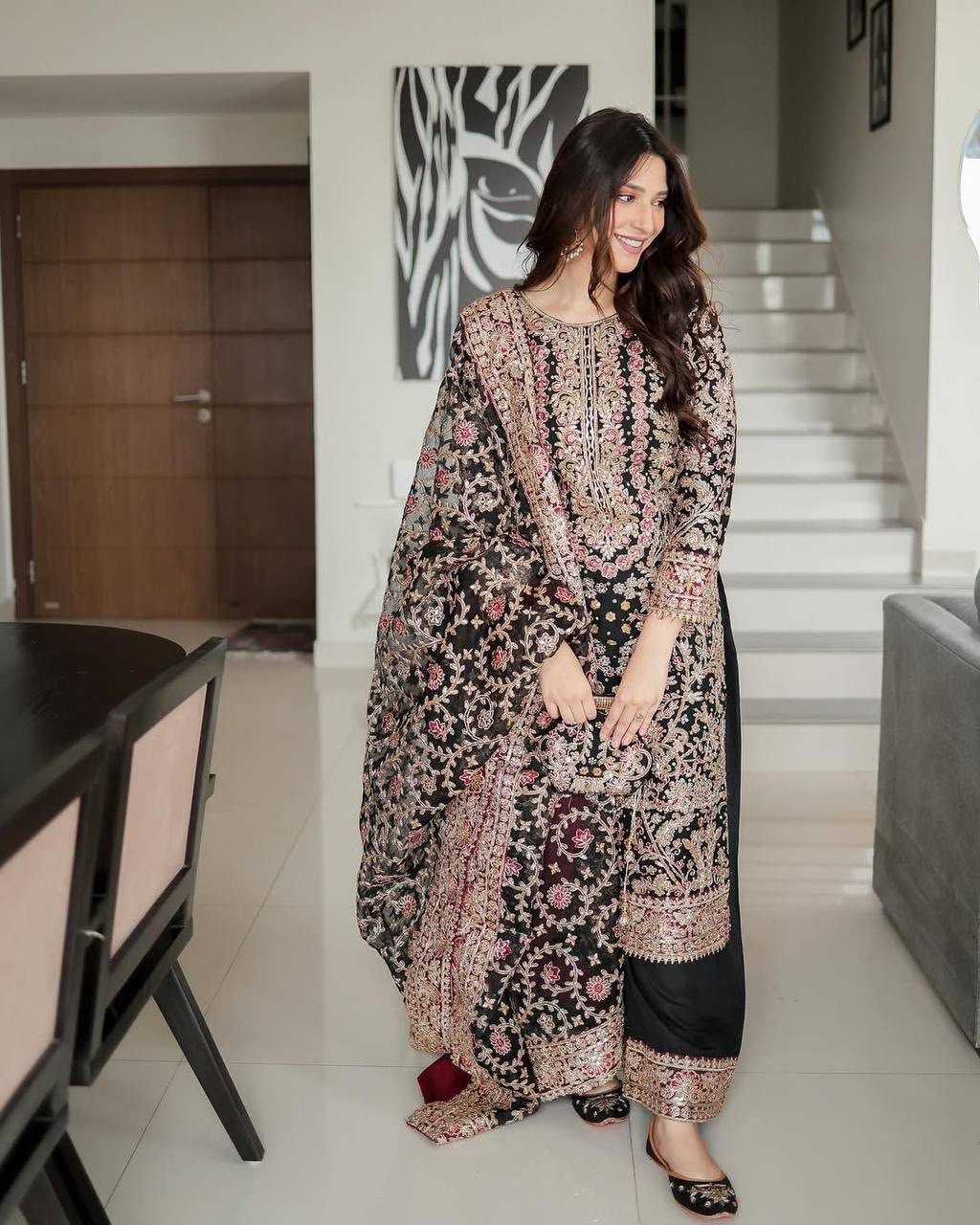 HEAVY EID SPECIAL TOP, DUPATTA WITH PLAZZO - Image 2
