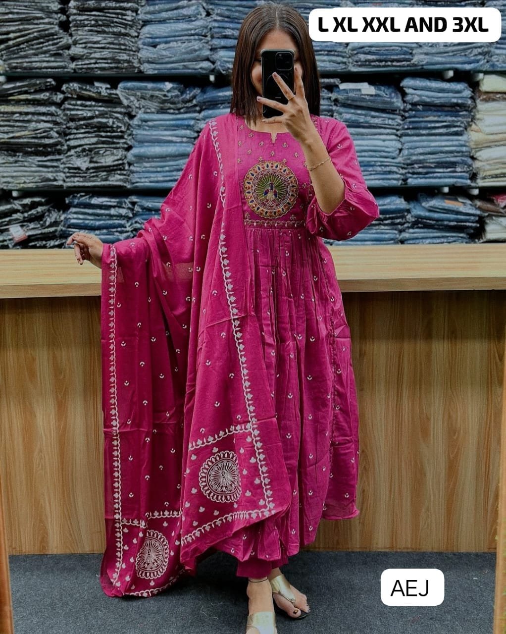 FESTIVAL SPECIAL DHAMAKA DESINER COLLECTION - Image 4