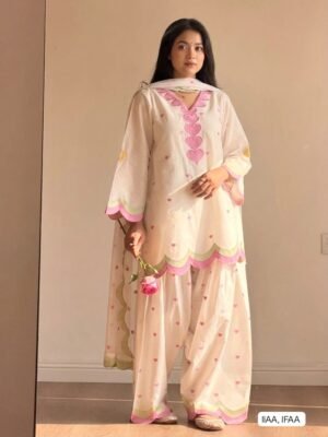 Trending New Đěsigner Mom-Daughter Combo Mul Chanderi Cotton Top Farshi salwar & Dupatta Set
