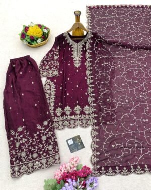 Alternative view of TOP PLAZZO COLLECTIONS WITH Pur fendy Silk With Heavy Embroidery