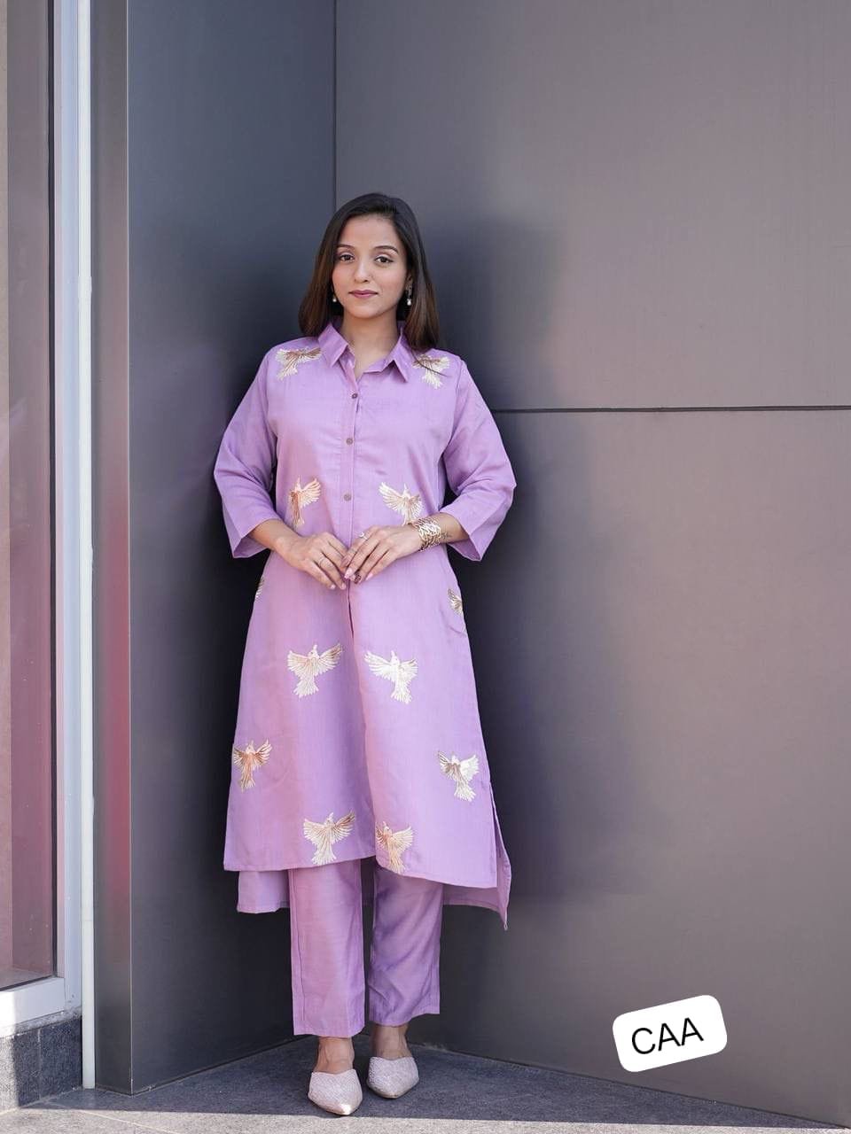 Kurti Palazzo set roman silk Fabric piece suit set featuring a roman Silk Kurti, matching Palazzo