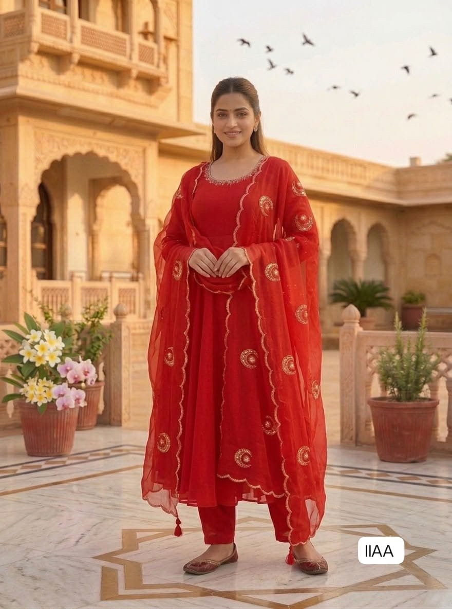 AK LUNCHING NEW ĐĚSIGNER PARTY WEAR LOOK ANKARKALI GOWN WITH EMBROIDERY WORK